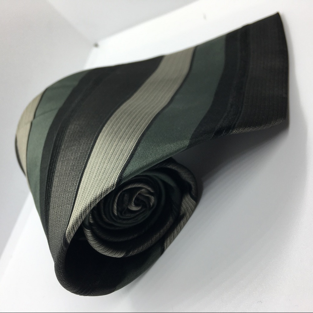 Claiborne Men’s Neck Tie